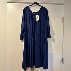Michael Michael Kors NWT size 3x small flaw pictured